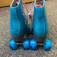 Load image into Gallery viewer, Sure Grip Stardust Glitter Uni Roller Skates 30498
 - 4
