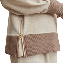 Load image into Gallery viewer, Varley Loxley Raglan Boyfriend Womens Sweatshirt
- 3