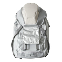Load image into Gallery viewer, Oakley Metallic OSR Backpack
- 1
