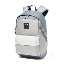 Load image into Gallery viewer, Oakley Holbrook 20L Backpack
- 2