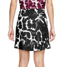 Load image into Gallery viewer, Nike Dri Fit UV Victory Printed W 17in Golf Skort
 - 3