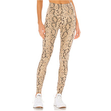 Load image into Gallery viewer, Varley Century Womens Leggings
 - 5