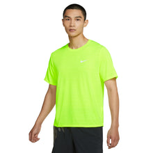Load image into Gallery viewer, Nike Dri-FIT Miler Mens Short Sleeve Running Shirt
- 7