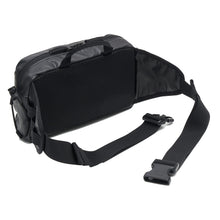 Load image into Gallery viewer, Oakley 90's Belt Bag Fanny Pack
- 3