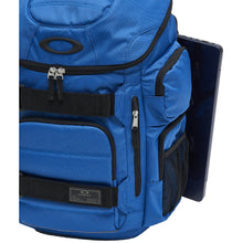 Load image into Gallery viewer, Oakley Enduro 30L 2.0 Backpack
- 2