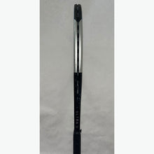 Load image into Gallery viewer, Used Wilson Ultra 100L v3 Tennis Racquet 26819
 - 2