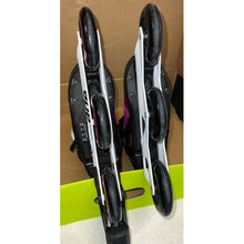 Load image into Gallery viewer, Rollerblade Macroblade 100 3WD Wmn Inline Sk 27662
- 5