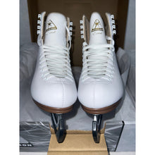 Load image into Gallery viewer, Jackson Excel Womens Figure Skates 27816
 - 2