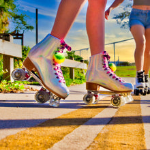 Load image into Gallery viewer, Fit-Tru Cruze Quad Womens Roller Skates NEWOB
 - 5