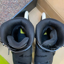 Load image into Gallery viewer, Rollerblade E2 Pro 125 Unisex Inline Skates 30497
- 6