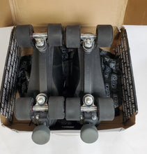 Load image into Gallery viewer, Crazy Skate Zoom Unisex Roller Skates 31035
- 5