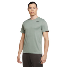 Load image into Gallery viewer, Nike Legend 2.0 Mens Short Sleeve Crew Shirt
 - 11