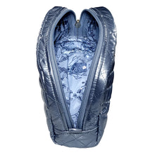 Load image into Gallery viewer, Oliver Thomas KST Medium Cosmetic Bag
 - 20