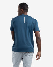 Load image into Gallery viewer, BloqUV Men's Short Sleeve Crew Sun Shirt
 - 56