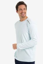 Load image into Gallery viewer, BloqUV Men's Long Sleeve Jet Tee
 - 9