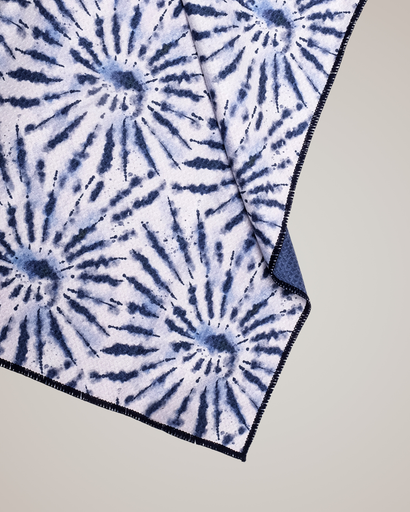 Glove It Shibori Quick-Drying Towel