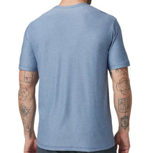 Load image into Gallery viewer, Vuori Strato Tech Mens Tee
 - 2
