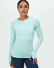 Load image into Gallery viewer, BloqUV Women's Active V-Neck Shirt
 - 29
