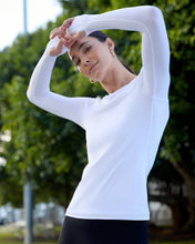 Load image into Gallery viewer, BloqUV Women's Active V-Neck Shirt
 - 6