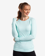Load image into Gallery viewer, BloqUV Women's Pullover Sun Shirt
 - 10