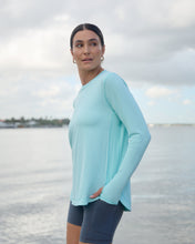 Load image into Gallery viewer, BloqUV Women's Scallop Top Relaxed
 - 6