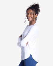 Load image into Gallery viewer, BloqUV Women's Scallop Top Relaxed
 - 17