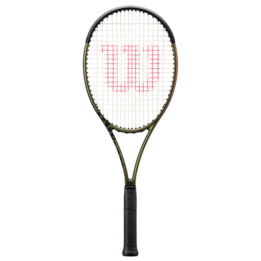 Wilson Blade 104 v8 Unstrung Tennis Racquet - 104/4 1/2/27.5