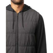 Load image into Gallery viewer, TravisMathew Scavenger Mens Golf Jacket
 - 5