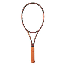 Load image into Gallery viewer, Wilson Pro Staff 97L V14 Unstrung Tennis Racquet
 - 4