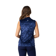 Load image into Gallery viewer, Sofibella Crushed Velvet Womens Golf Vest
 - 4