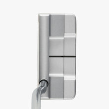 Load image into Gallery viewer, Odyssey White Hot OG Putter
 - 2