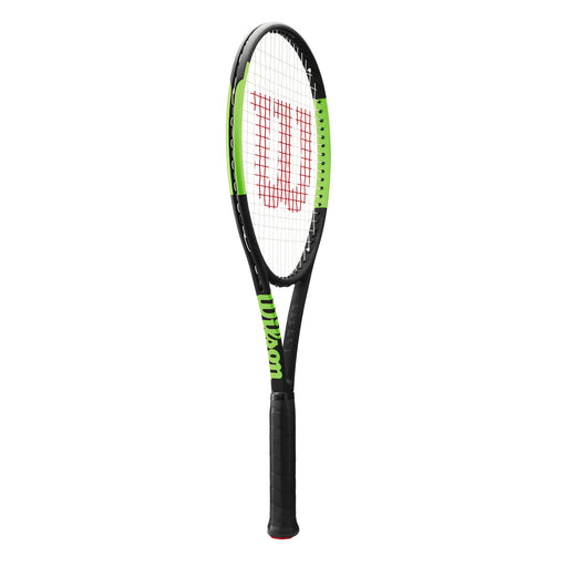 Wilson Blade 98 16x19 v6 Pre-Strung Tennis Racquet