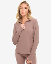 Load image into Gallery viewer, BloqUV Women's Mock Zip Top Relaxed
 - 61