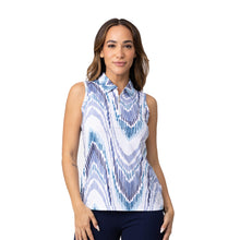 Load image into Gallery viewer, Sofibella UV Feathers Womens SL QZ Golf Polo - Echo/2X
 - 5