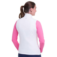 Load image into Gallery viewer, EP New York Vertical Quilted Womens Golf Vest
 - 4