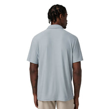 Load image into Gallery viewer, Vuori Strato Tech Mens Golf Polo
 - 35