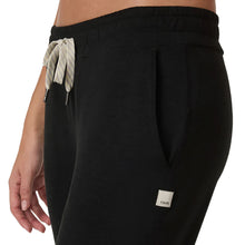 Load image into Gallery viewer, Vuori Performance Womens Jogger
 - 15