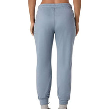 Load image into Gallery viewer, Vuori Performance Womens Jogger
 - 7