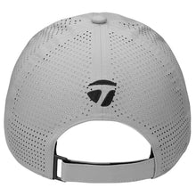 Load image into Gallery viewer, TaylorMade Hamptons LiteTech Mens Golf Hat
 - 4