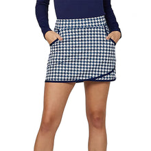 Load image into Gallery viewer, Sofibella Golf Colors 16 Inch Womens Golf Skort - Houndstooth/2X
 - 1