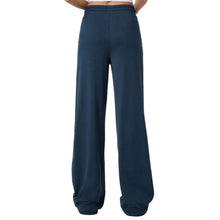 Load image into Gallery viewer, Vuori Halo Essential Womens Wide Leg Pant
 - 7