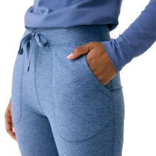 Load image into Gallery viewer, Lole Om Tech Womens Joggers
 - 2
