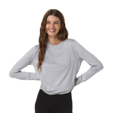 Load image into Gallery viewer, Vuori Daydream Crew Womens Shirt
 - 6