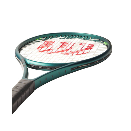 Wilson Blade 26 v9 Jr Pre-Strung Tennis Racquet
