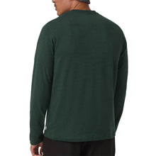 Load image into Gallery viewer, Vuori Ponto Performance Long Sleeve Mens Tee
 - 2