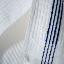 Load image into Gallery viewer, Devant Rally Towel with Carabiner
 - 2