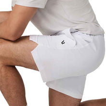 Load image into Gallery viewer, Vuori Crosscourt Unlined 7in Mens Tennis Shorts
 - 3
