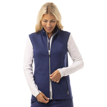 Load image into Gallery viewer, SanSoleil SolLayer Zip Womens Golf Vest
 - 9