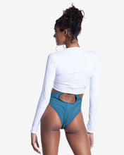 Load image into Gallery viewer, BloqUV Women's Crop Top Everyday
 - 29