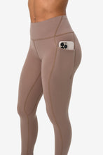 Load image into Gallery viewer, BloqUV Women's Compression Capri Leggings
 - 4